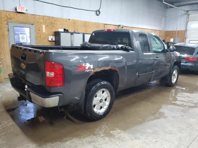 Photo 3 from auction – 2010 CHEVROLET SILVERADO with VIN 1GCSKSE31AZ153873