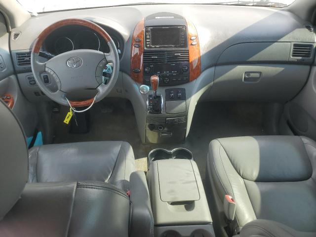 Photo 8 from auction – 2006 TOYOTA SIENNA XLE with VIN 5TDBA22C06S068071