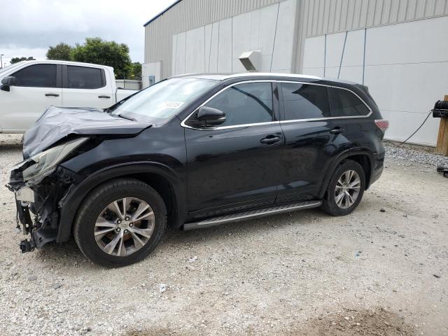 TOYOTA HIGHLANDER 2015 with VIN 5TDKKRFH0FS097629 - Photo from auction