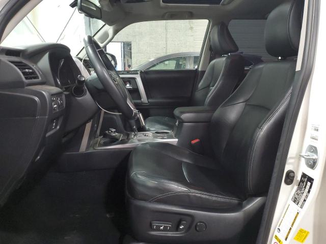 Photo 7 from auction – 2016 TOYOTA 4RUNNER SR with VIN JTEBU5JR4G5348173