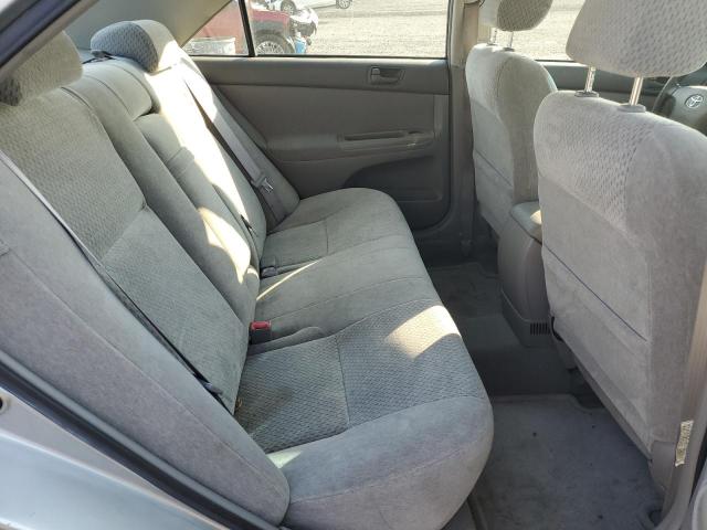 Photo 10 from auction – 2002 TOYOTA CAMRY LE with VIN 4T1BF32K22U541968