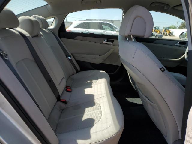 Photo 10 from auction – 2016 HYUNDAI SONATA SE with VIN 5NPE24AF6GH296777