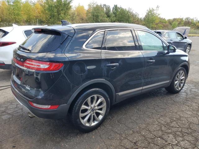 Photo 3 from auction – 2016 LINCOLN MKC SELECT with VIN 5LMCJ2C96GUJ30652