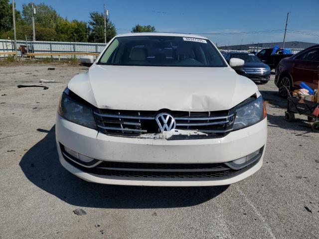 Photo 5 from auction – 2014 VOLKSWAGEN PASSAT SEL with VIN 1VWCM7A35EC027040