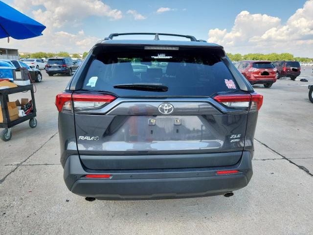 Photo 6 from auction – 2019 TOYOTA RAV4 XLE with VIN JTMA1RFVXKD037948