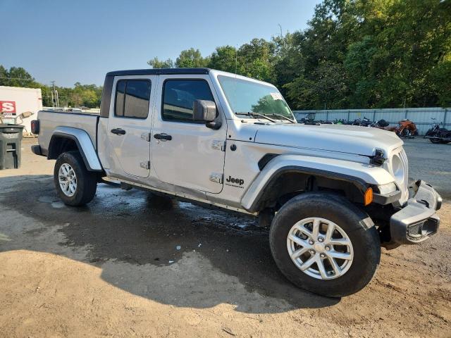 Photo 4 from auction – 2023 JEEP GLADIATOR with VIN 1C6JJTAG8PL565515