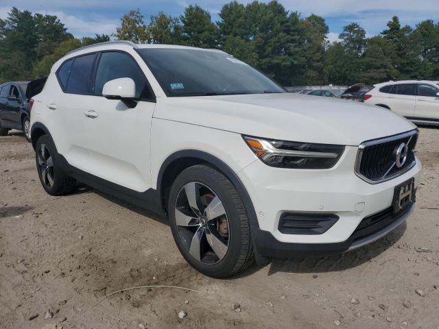 Photo 4 from auction – 2019 VOLVO XC40 with VIN YV4162UK5K2111660