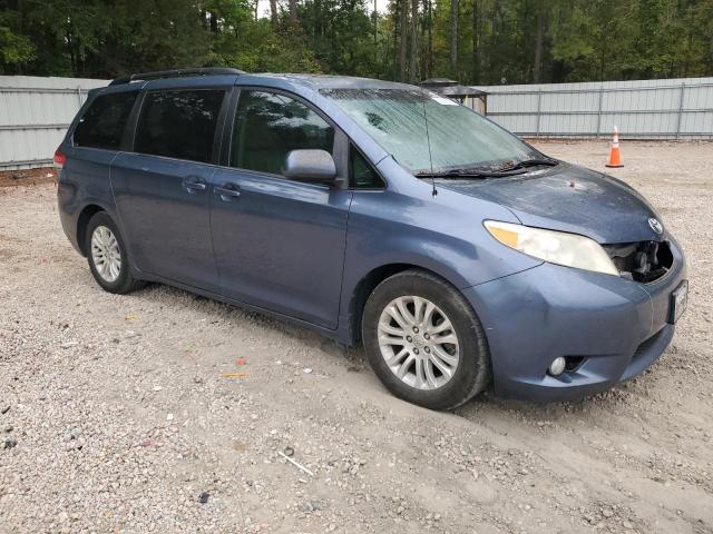 Photo 4 from auction – 2014 TOYOTA SIENNA XLE with VIN 5TDYK3DC9ES525033