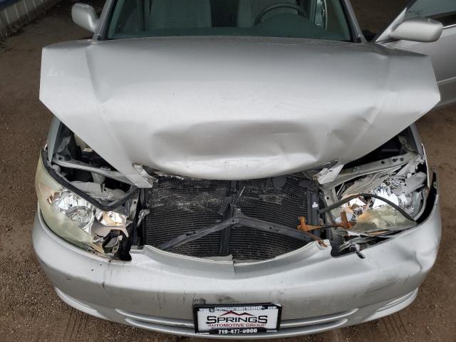 Photo 11 from auction – 2004 TOYOTA CAMRY LE with VIN 4T1BF30KX4U569944