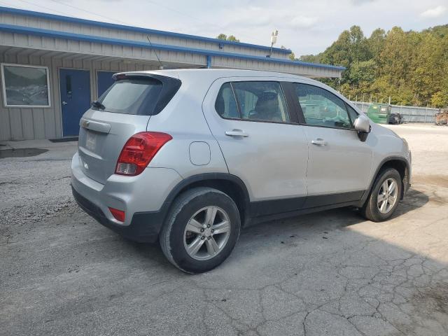 Photo 3 from auction – 2019 CHEVROLET TRAX with VIN 3GNCJNSB9KL270427