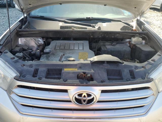 Photo 11 from auction – 2012 TOYOTA HIGHLANDER BASE with VIN 5TDBK3EH8CS112582