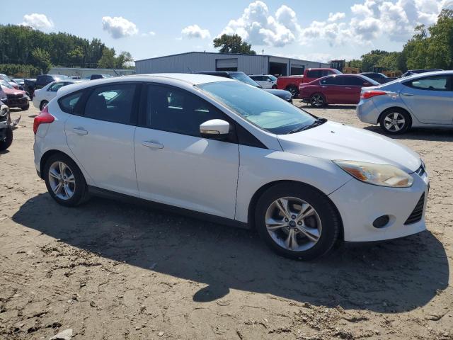 Photo 4 from auction – 2014 FORD FOCUS SE with VIN 1FADP3K22EL366812
