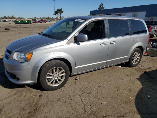 DODGE GRAND CARA 2018 with VIN 2C4RDGCG8JR263907 - Photo from auction