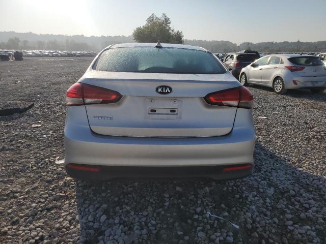 Photo 6 from auction – 2017 KIA FORTE LX with VIN 3KPFK4A79HE078044