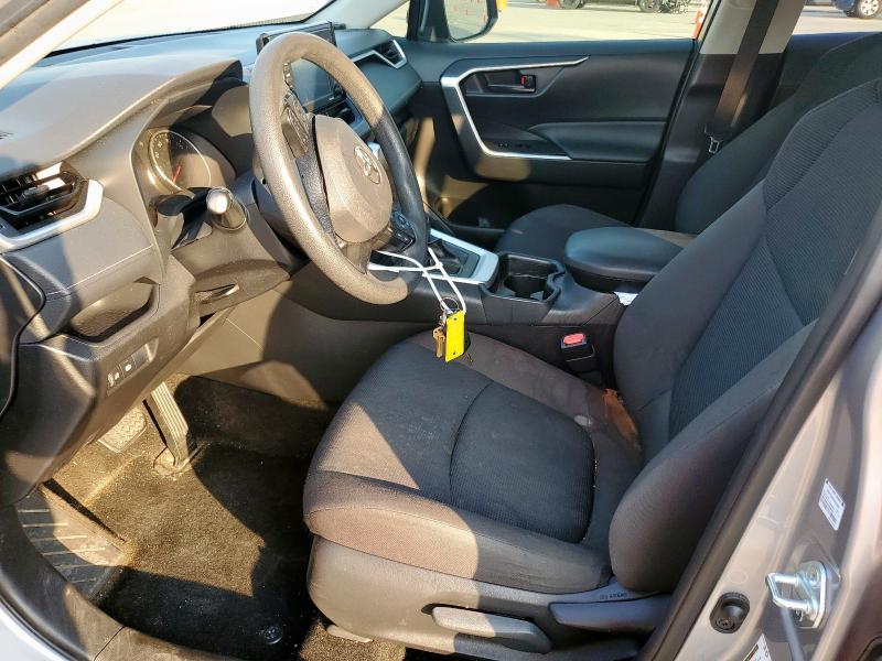 Photo 7 from auction – 2021 TOYOTA RAV4 LE with VIN JTMH1RFVXMD523337