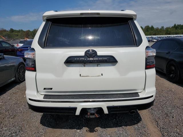Photo 6 from auction – 2020 TOYOTA 4RUNNER SR with VIN JTEBU5JR1L5810747