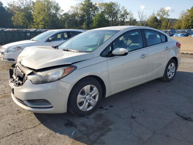 KIA FORTE LX 2015 with VIN KNAFK4A68F5313398 - Photo from auction
