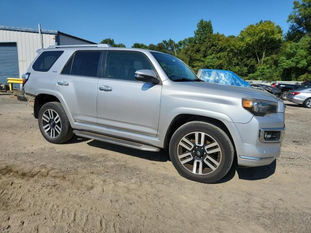 Photo 4 from auction – 2014 TOYOTA 4RUNNER SR with VIN JTEBU5JR5E5192674