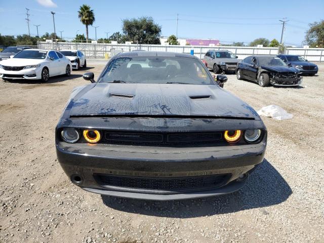 Photo 5 from auction – 2017 DODGE CHALLENGER with VIN 2C3CDZAG6HH640694
