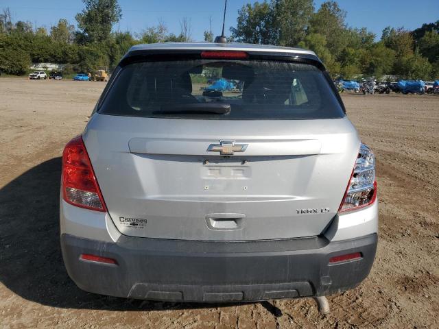 Photo 6 from auction – 2016 CHEVROLET TRAX LS with VIN 3GNCJKSBXGL270216