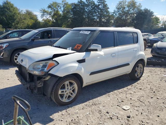 KIA SOUL + 2010 with VIN KNDJT2A26A7150419 - Photo from auction