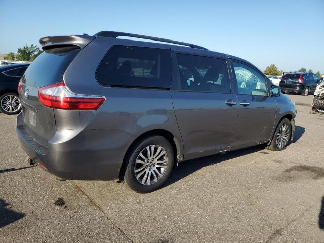 Photo 3 from auction – 2018 TOYOTA SIENNA XLE with VIN 5TDYZ3DC7JS941426