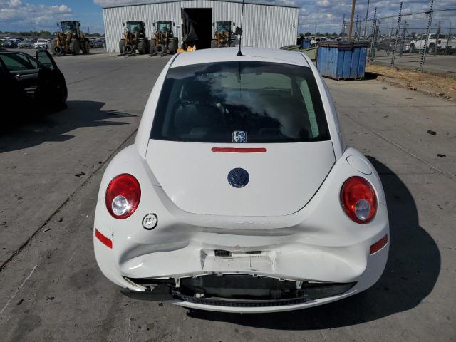 Photo 6 from auction – 2010 VOLKSWAGEN NEW BEETLE with VIN 3VWPG3AG8AM020872