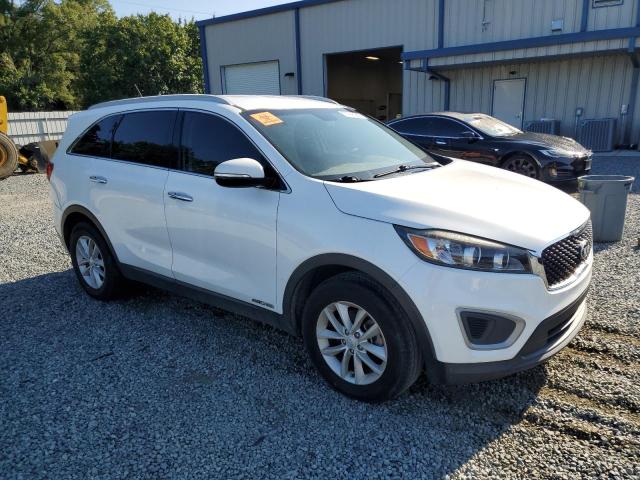 Photo 4 from auction – 2018 KIA SORENTO LX with VIN 5XYPGDA58JG393950