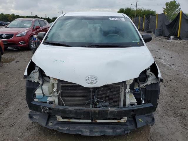 Photo 5 from auction – 2012 TOYOTA SIENNA with VIN 5TDZK3DC9CS219998