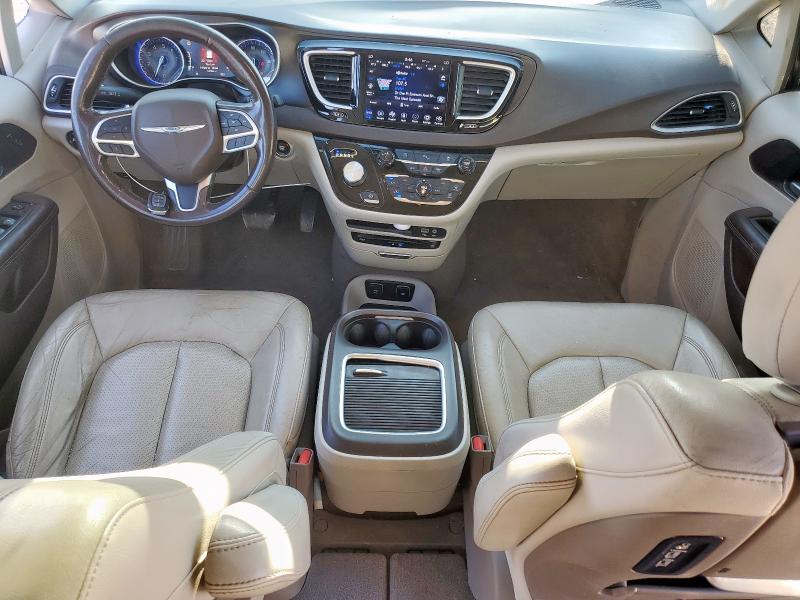 Photo 8 from auction – 2020 CHRYSLER PACIFICA with VIN 2C4RC1EG7LR121242