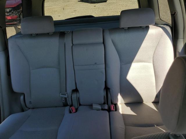 Photo 10 from auction – 2004 TOYOTA HIGHLANDER with VIN JTEGP21A440042797
