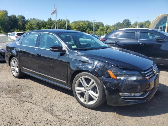 Photo 4 from auction – 2015 VOLKSWAGEN PASSAT SE with VIN 1VWBT7A32FC059749
