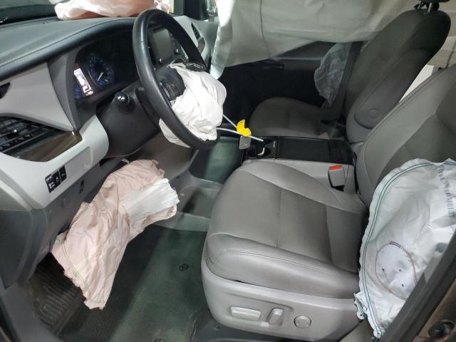 Photo 7 from auction – 2018 TOYOTA SIENNA XLE with VIN 5TDYZ3DCXJS902166
