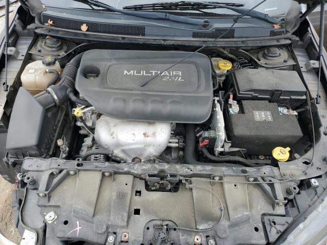 Photo 11 from auction – 2015 CHRYSLER 200 LIMITED with VIN 1C3CCCAB3FN568412
