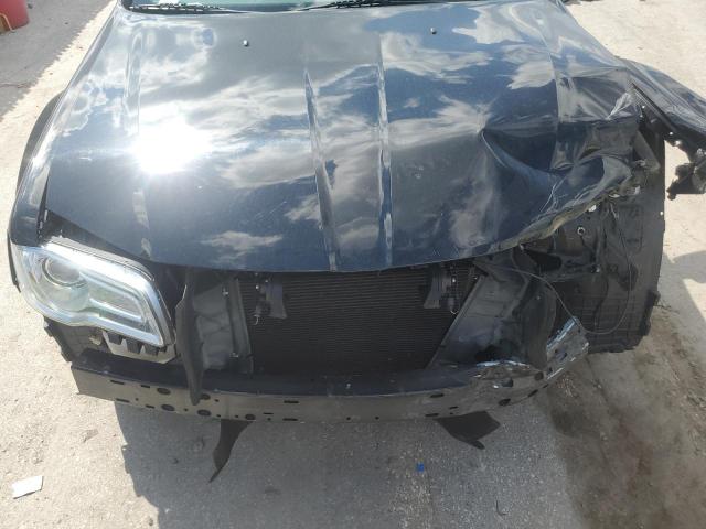 Photo 11 from auction – 2016 CHRYSLER 300C with VIN 2C3CCAEG3GH319967