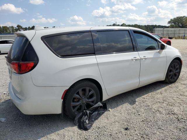 Photo 3 from auction – 2018 CHRYSLER PACIFICA T with VIN 2C4RC1FG4JR361893