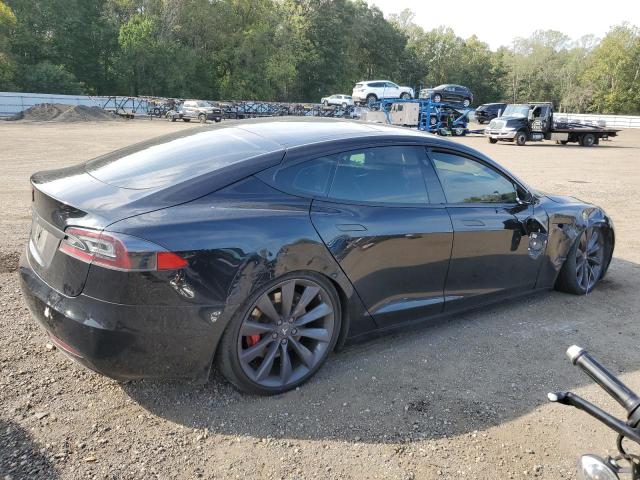 Photo 3 from auction – 2017 TESLA MODEL S with VIN 5YJSA1E43HF179672