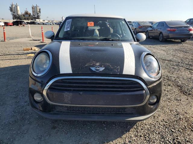Photo 5 from auction – 2016 MINI COOPER with VIN WMWXP5C58G2D13911