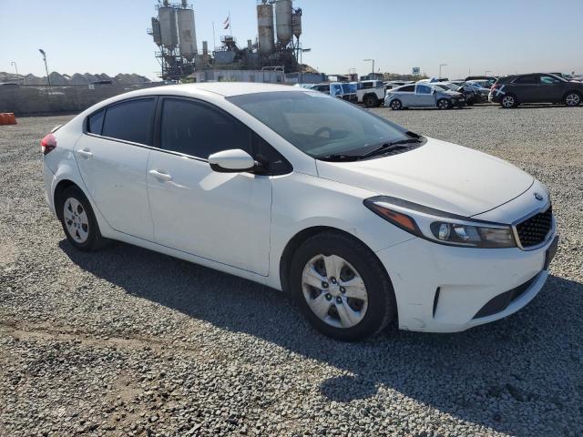 Photo 4 from auction – 2018 KIA FORTE LX with VIN 3KPFK4A72JE214424