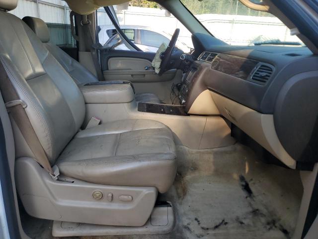 Photo 7 from auction – 2007 GMC YUKON DENA with VIN 1GKFK63867J241983
