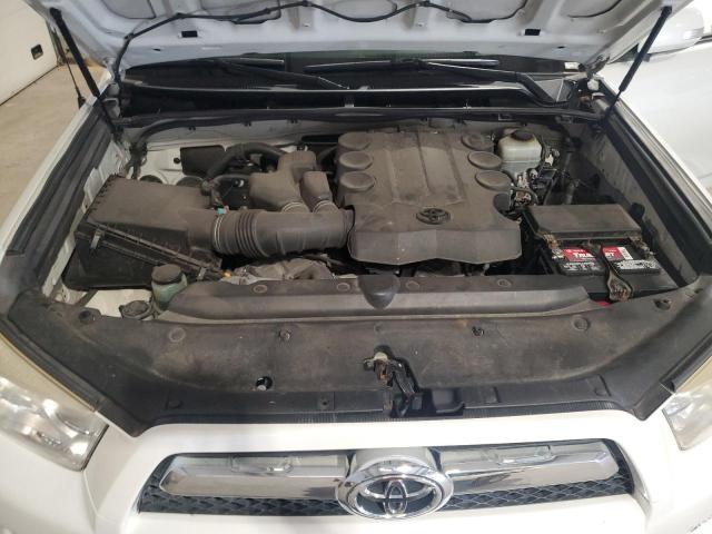 Photo 12 from auction – 2010 TOYT 4RUNNER SR5 with VIN JTEBU5JR4A5007637
