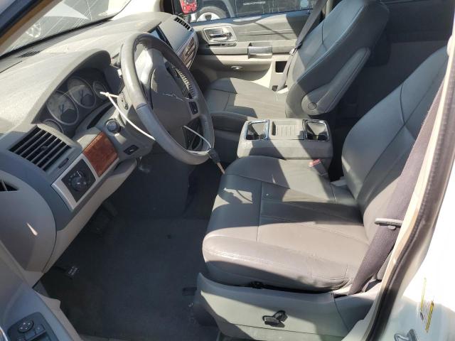 Photo 7 from auction – 2008 CHRYSLER TOWN & COU with VIN 2A8HR54P08R601108