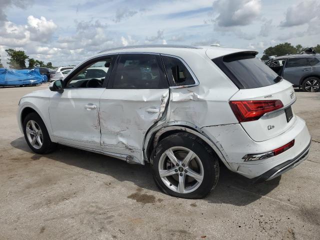 Photo 2 from auction – 2021 AUDI Q5 PREMIUM with VIN WA1AAAFY8M2015757