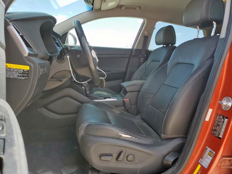 Photo 7 from auction – 2017 HYUNDAI TUCSON LIM with VIN KM8J33A42HU431356