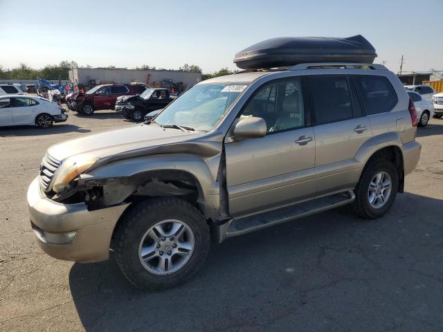 LEXUS GX 470 2004 with VIN JTJBT20X640043818 - Photo from auction