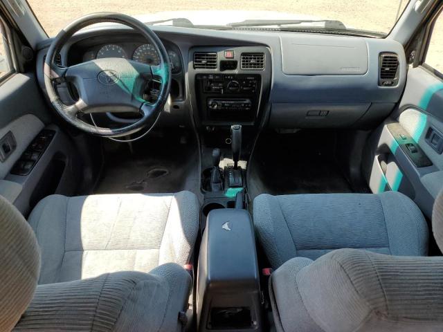 Photo 8 from auction – 2000 TOYOTA 4RUNNER SR with VIN JT3HN86R2Y0305072