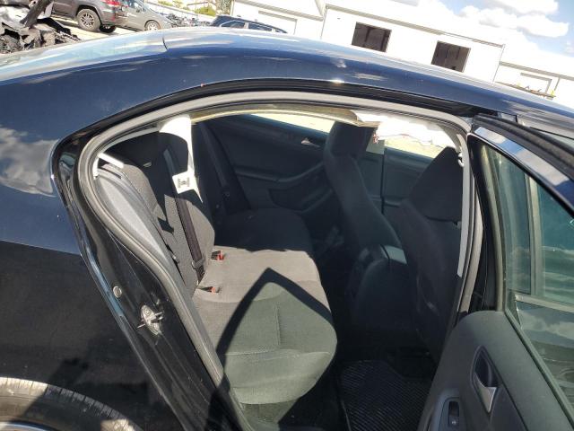 Photo 10 from auction – 2014 VOLKSWAGEN JETTA BASE with VIN 3VW2K7AJXEM331415