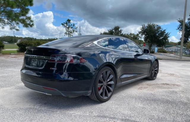 Photo 4 from auction – 2015 TESL MODEL S with VIN 5YJSA1E44FF109241