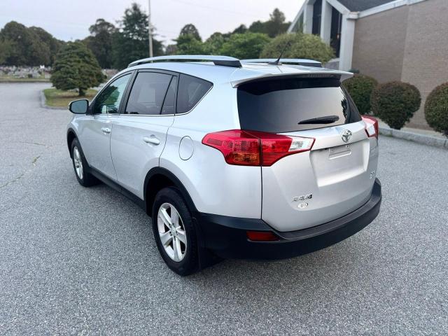 Photo 3 from auction – 2014 TOYOTA RAV4 XLE with VIN 2T3RFREV3EW15693