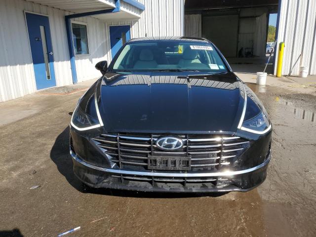Photo 5 from auction – 2021 HYUNDAI SONATA SE with VIN 5NPEG4JA2MH082614